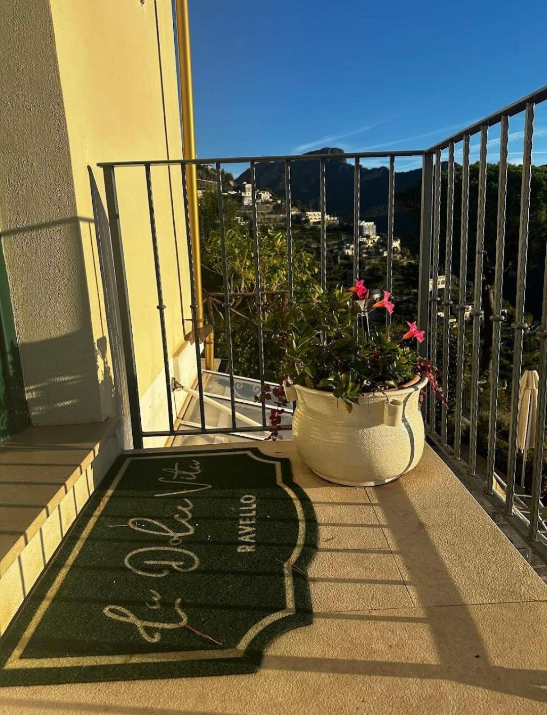 La Dolce Vita Ravello - Two Bedroom Apt With Sea View Terrace 外观 照片
